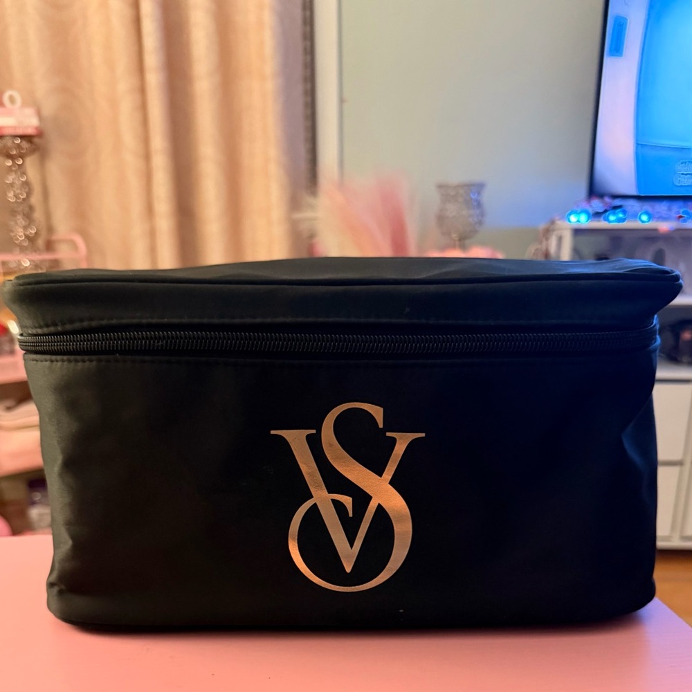 Victoria's Secret Bra Travel Case